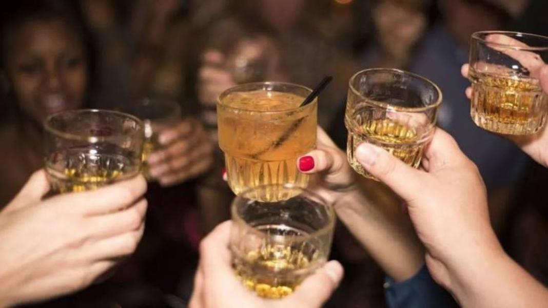 Χανιά: Στο νοσοκομείο ανήλικη μετά από κατανάλωση αλκοόλ – Δύο συλλήψεις