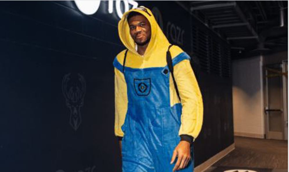 ante Γιάννης Αντετοκούνμπο: Ντύθηκε… minion για το Halloween