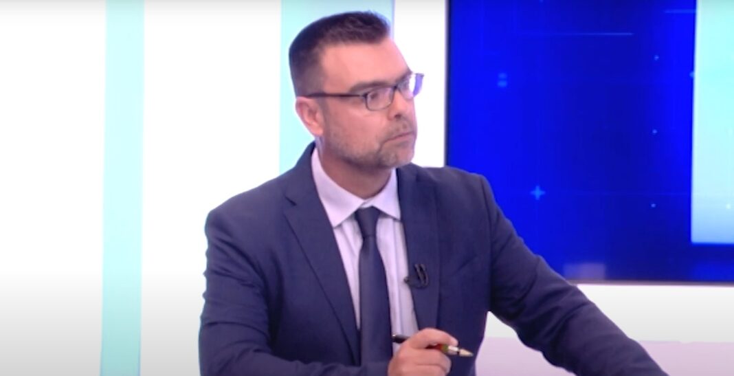 Ξεκινάει ο νέος κύκλος εκπομπών για το De Facto