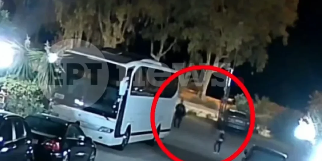 Βίντεο-ντοκουμέντο από τη δολοφονία της Γαρυφαλλιάς στην Πάτρα το 2024 -Την κλώτσησε στο κεφάλι και έπεσε αναίσθητη