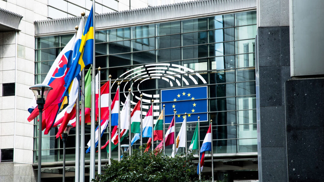 Προς εκταμίευση επιχορηγήσεις 2,1 δισ. από το Ταμείο Ανάκαμψης