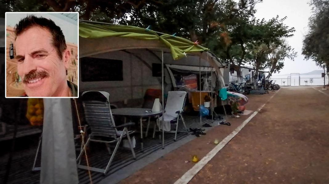 Το βίντεο που εξετάζει η ΕΛΑΣ για το διπλό φονικό στη Φοινικούντα – Οδηγός περνάει «σφαίρα» με το μηχανάκι του