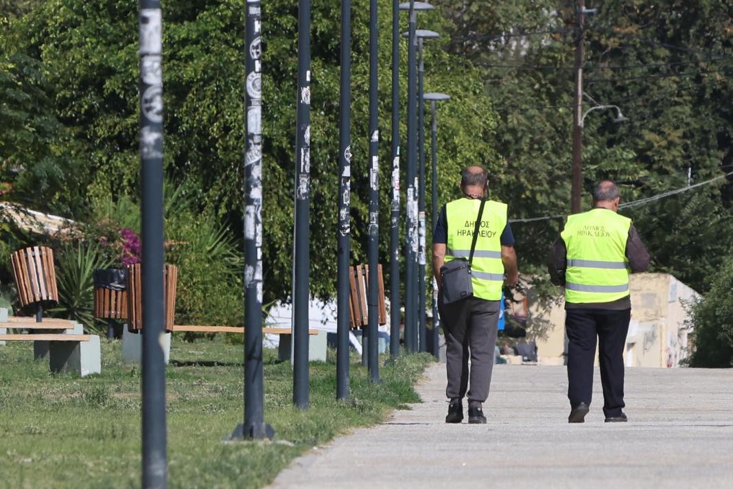 Ενετικά Τείχη: Ξεκίνησαν οι πεζές περιπολίες – Φωτογραφίες
