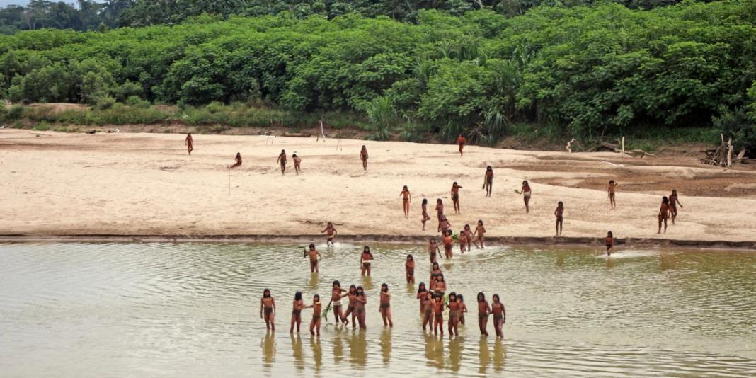 Ειδικοί εκτιμούν ότι υπάρχουν περίπου 200 φυλές που δεν έχουν έρθει σε επαφή με τον υπόλοιπο κόσμο!