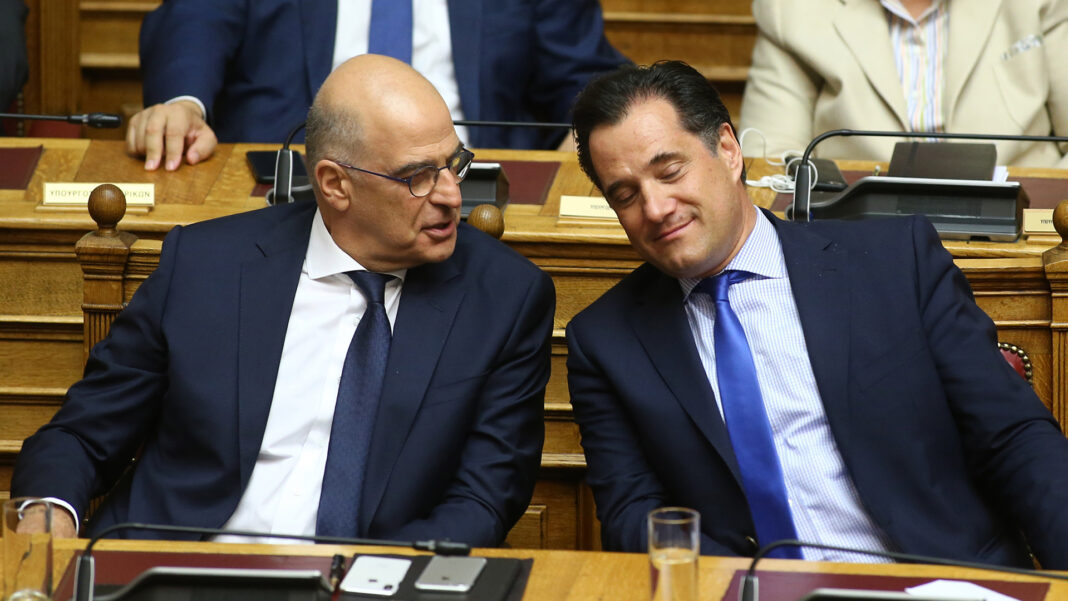 «Ρωτήστε τον Δένδια τι θα κάνει με τα ονόματα των θυμάτων στα Τέμπη»