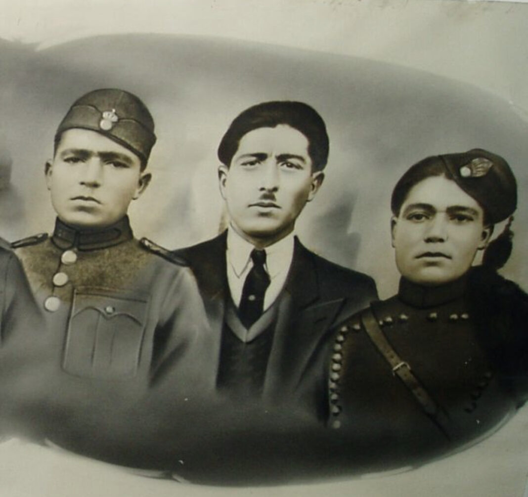 image0 Μαζί με τον παππού στα παγωμένα βουνά της Αλβανίας χάθηκε ένας ολόκληρος κόσμος…