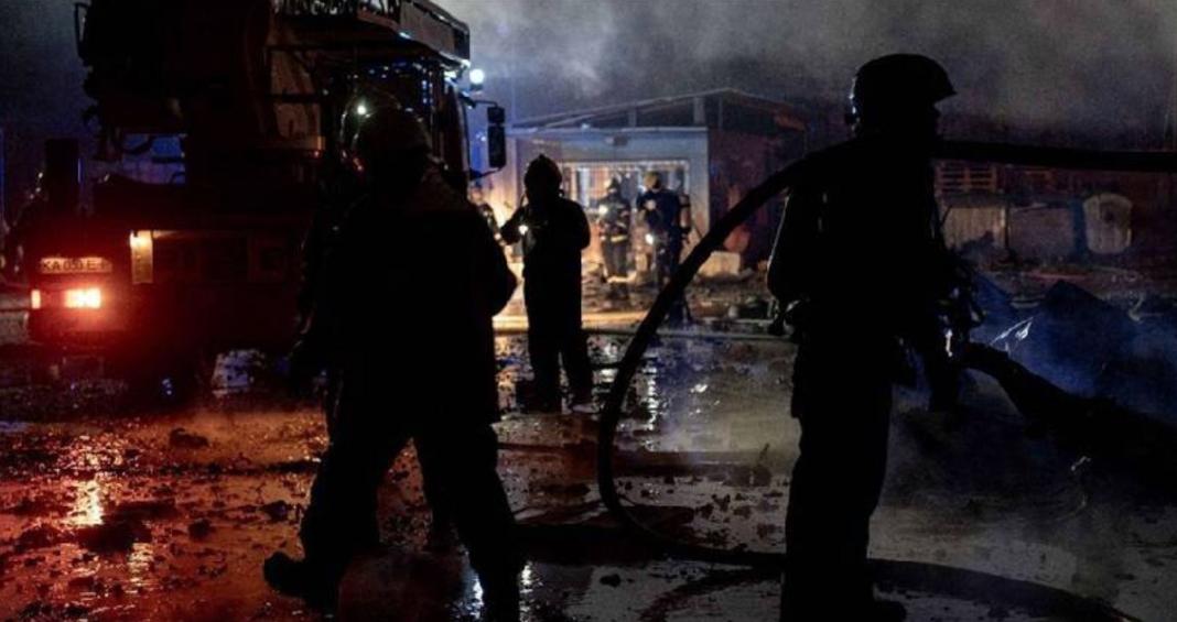 kiev-1 (1) Ουκρανία: Τρεις νεκροί στο Κίεβο σε επίθεση με ρωσικά drones