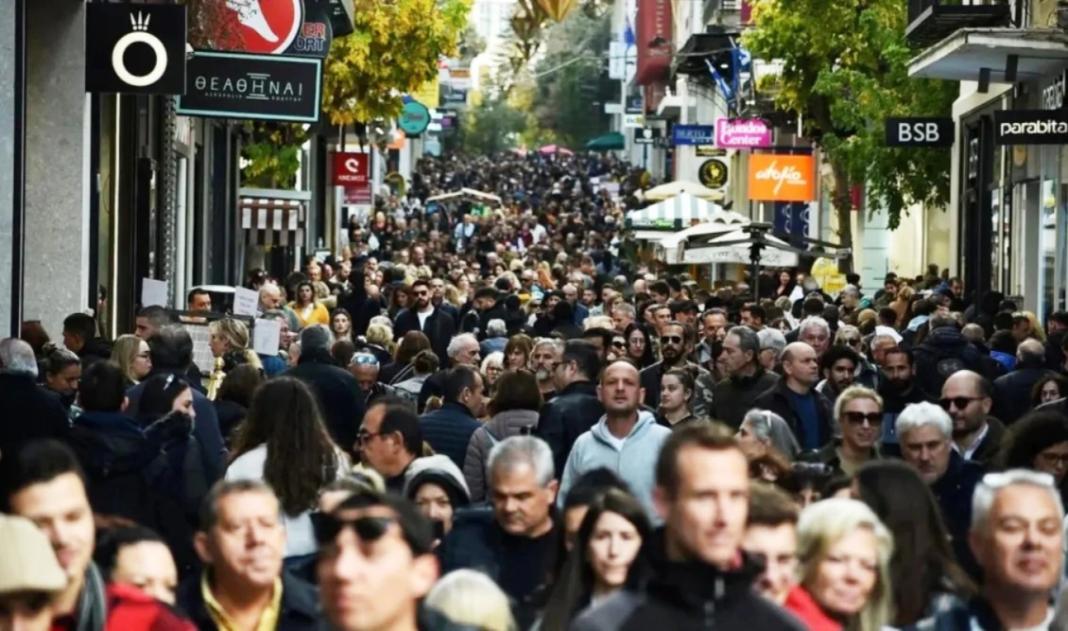 Ποιες Κυριακές θα είναι ανοιχτά τα μαγαζιά το 2025 – Πότε ψωνίζουμε πριν τις γιορτές και τις εκπτώσεις