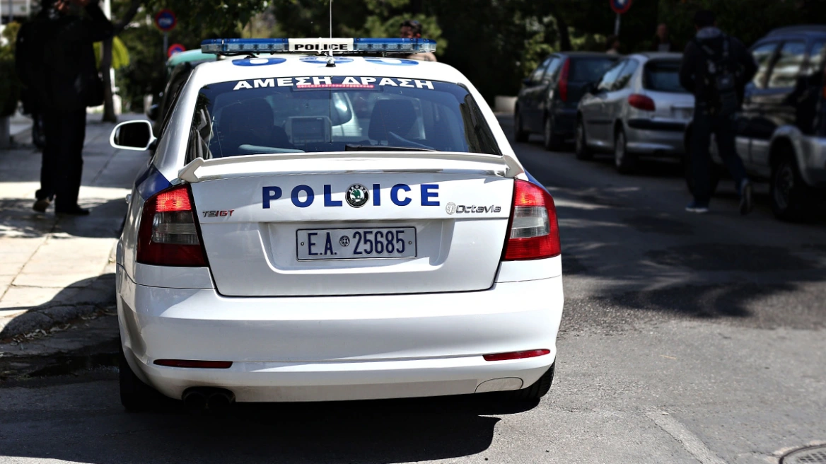 Ζάκυνθος: Συνελήφθη καθαρίστρια ξενοδοχείου που έκλεψε κοσμήματα από δωμάτιο