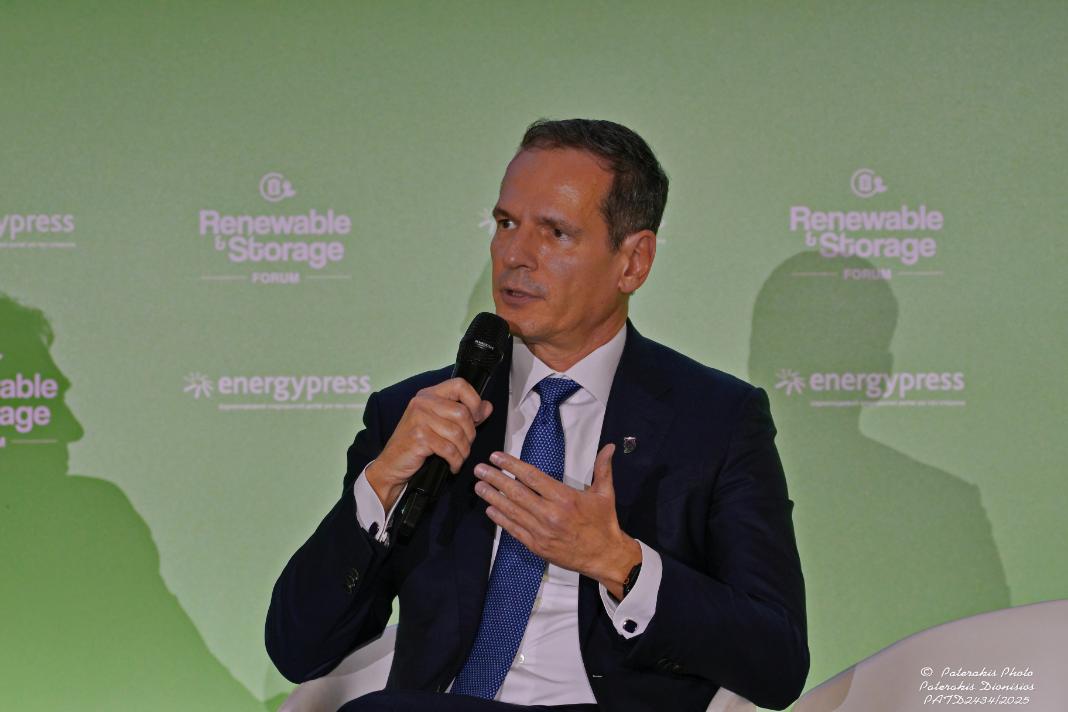 Μάνος Μανουσάκης: “Η πράσινη μετάβαση περνά μέσα από τις υποδομές που διαχειρίζεται και σχεδιάζει ο ΑΔΜΗΕ”
