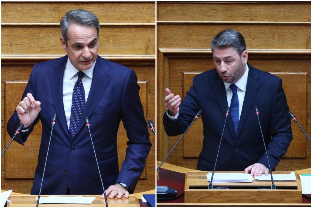 Σκληρή κόντρα Μητσοτάκη – Ανδρουλάκη στη Βουλή για Άγνωστο Στρατιώτη