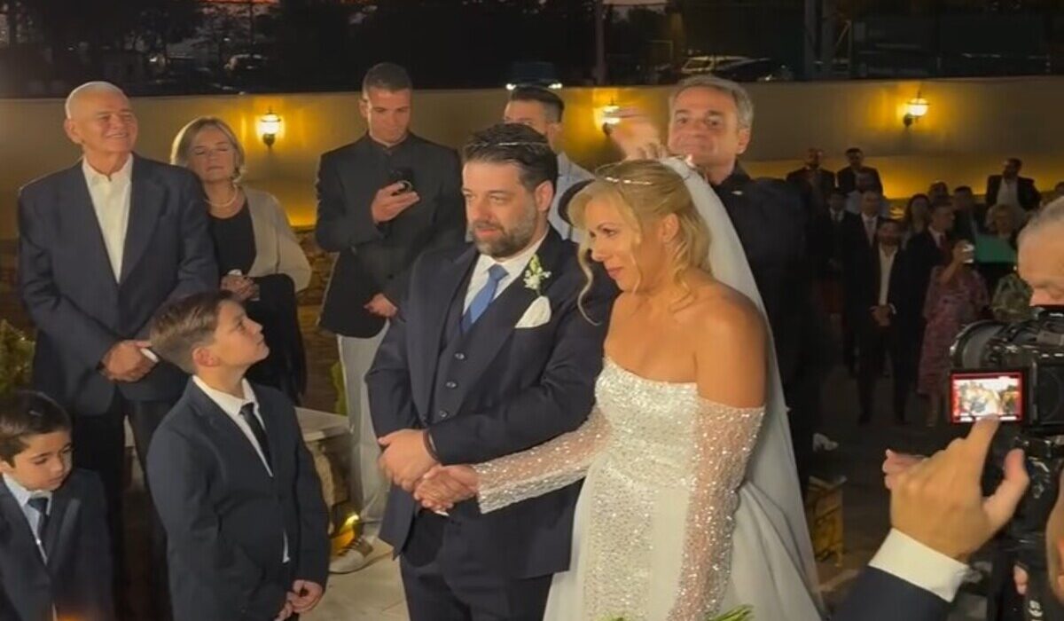 Με κουμπάρο τον Μητσοτάκη παντρεύτηκε η κόρη του Γ. Γιακουμάτου, Εβίνα