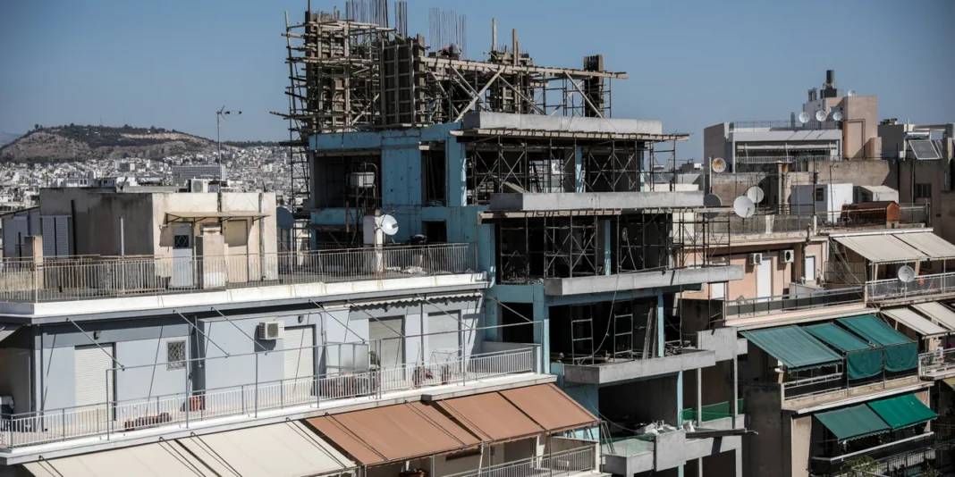 oikodomi-prasines-kotrines-tentes.jpg (1) Υπεγράφη το Προεδρικό Διάταγμα για τον Νέο Οικοδομικό Κανονισμό -Τι ισχύει, τι δέχτηκε το ΣτΕ