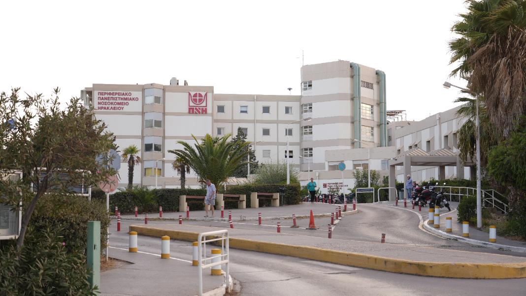 Ηράκλειο – ΠΑΓΝΗ: Παραμένει σε κρίσιμη κατάσταση η 3χρονη από τη Ρόδο – Βελτίωση παρουσιάζει ο 14χρονος