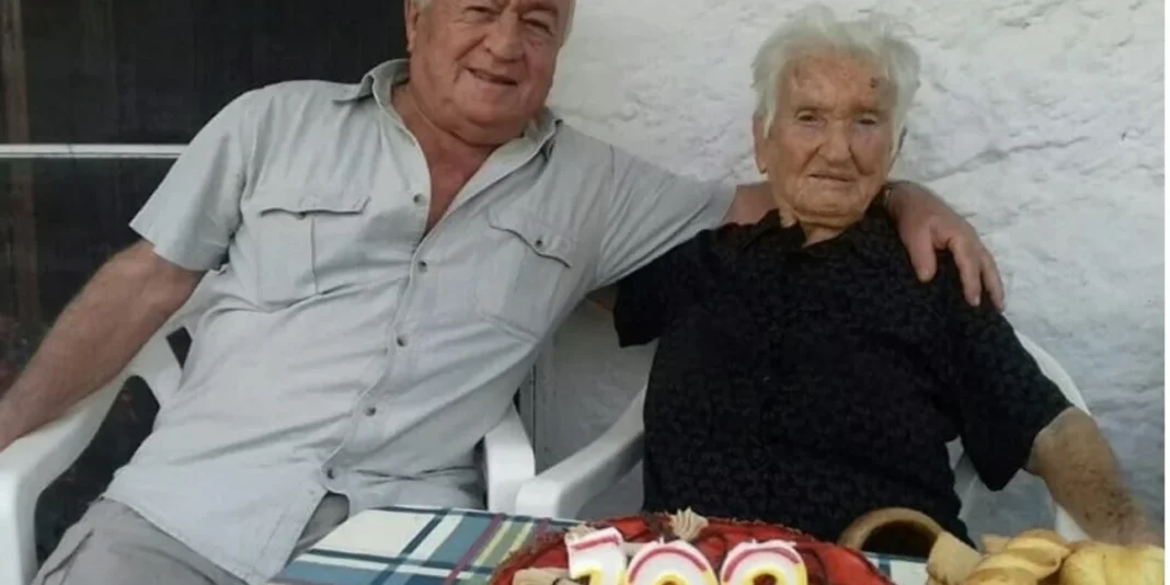 Η τελευταία μάρτυρας του 20ού αιώνα -Ποια είναι η Παρέσσα Ορφανίδου, η γηραιότερη Ελληνίδα εν ζωή -Έκλεισε τα 110