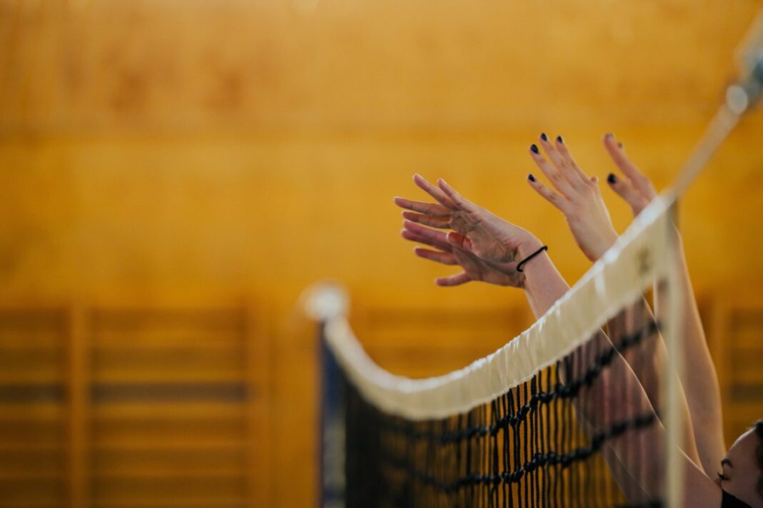 shutterstock_2455756361-1200x800 Συνελήφθη προπονητής γυναικείας ομάδας βόλεϊ για ασέλγεια σε ανήλικη