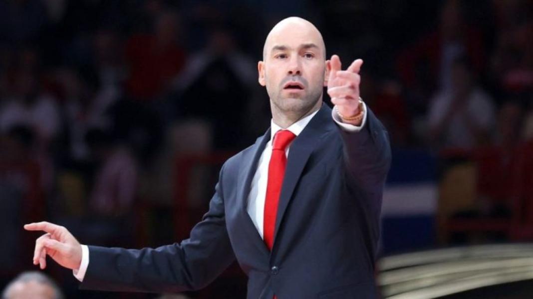 spanoulis1-1024x576-1-768x432 (1) Το άγριο βλέμμα Σπανούλη και οι… οπαδοί Μαρκογιαννάκης – Χρηστίδης