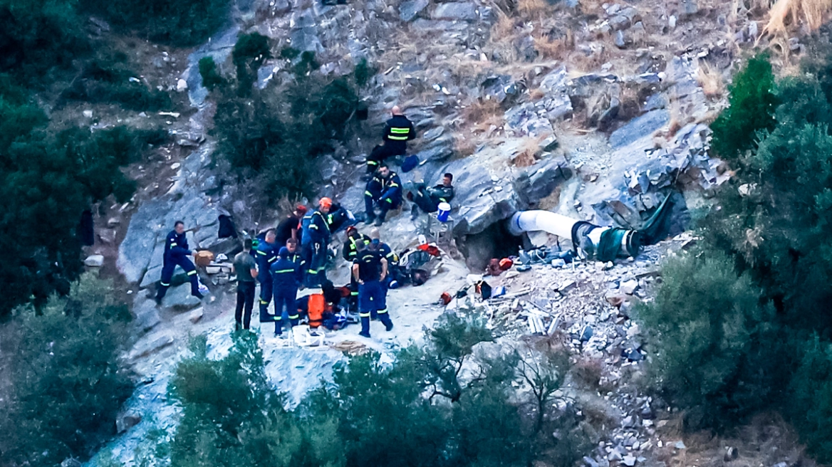 Επί 12 ώρες προσπαθούσαν να απεγκλωβίσουν τον 53χρονο στη Λάρισα – Πώς έγινε η τραγωδία, τι έψαχνε στη σπηλιά