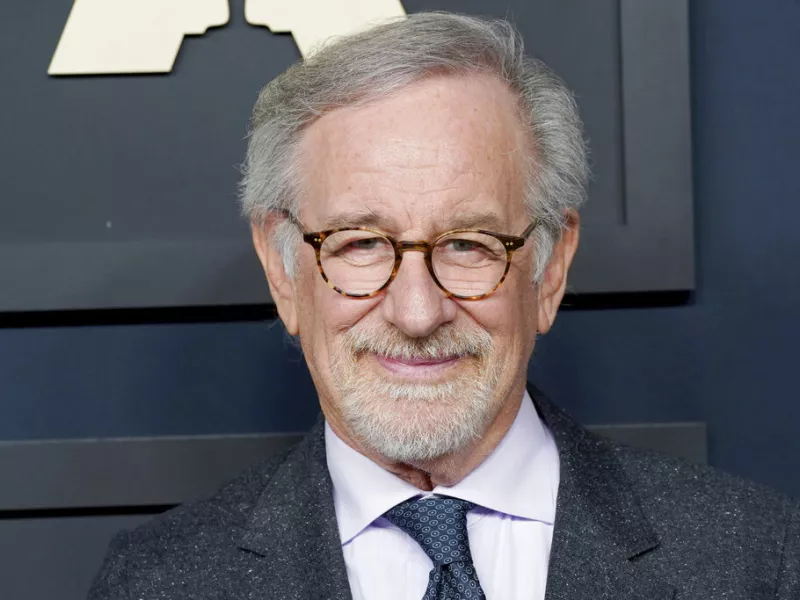 steven_spielberg_ap.jpg Ετοιμη η νέα ταινία – υπερπαραγωγή του Σπίλμπεργκ για τα UFO