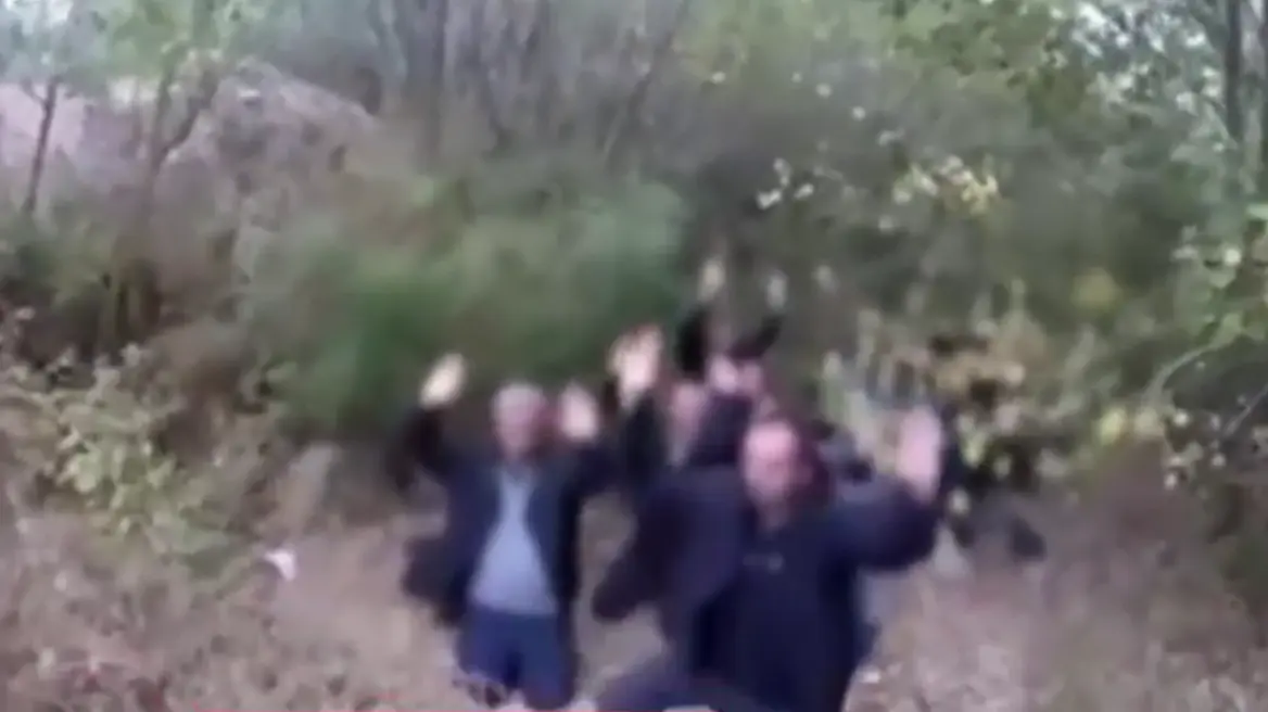 Βίντεο από τη στιγμή της σύλληψης 13 Τούρκων με όπλα στο Σουφλί – Προφυλακίστηκαν οι έξι