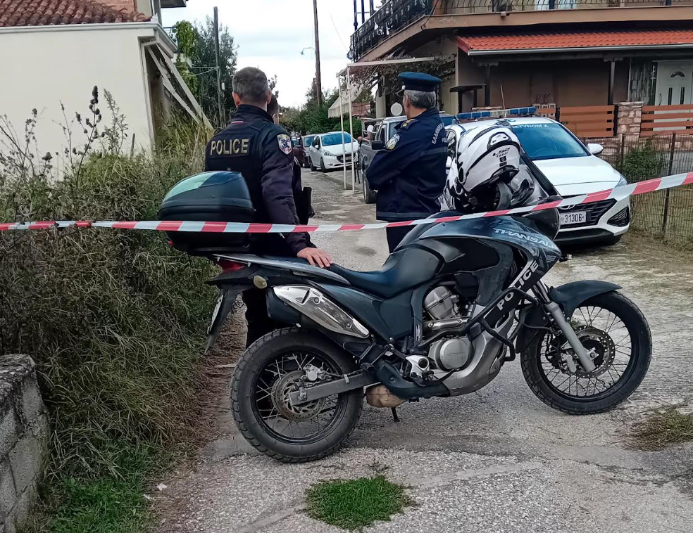 Απολογείται ο 18χρονος που κατηγορείται ότι σκότωσε την μητέρα του στα Τρίκαλα
