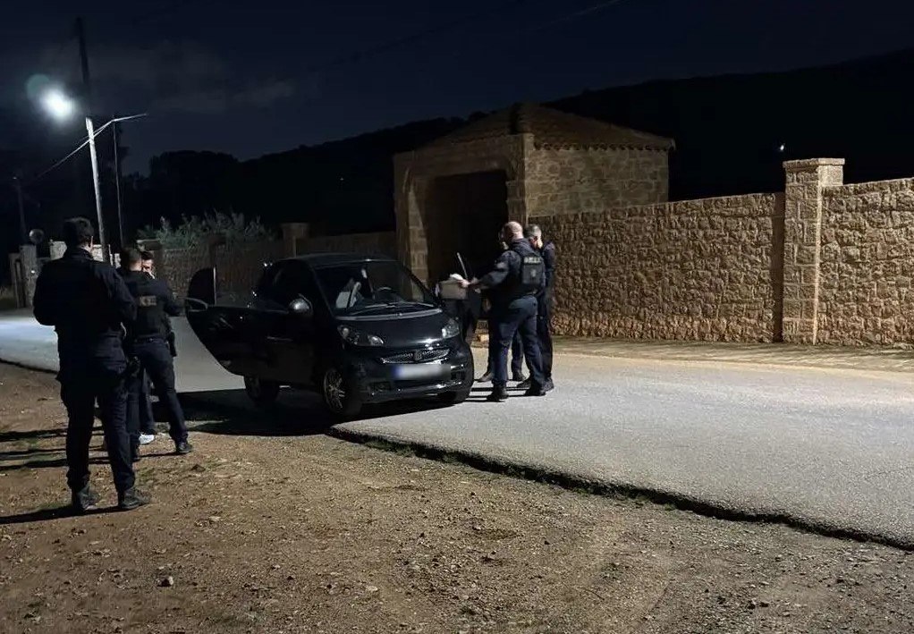 Τροχαία: Ειδική επιχείρηση σε Μάνδρα και Αγία Βαρβάρα – Πέντε συλλήψεις