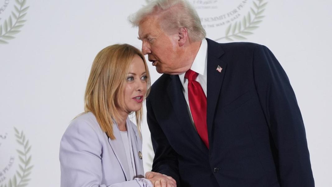 Η…εταίρα του Τραμπ και η οργισμένη αντίδραση της Μελόνι