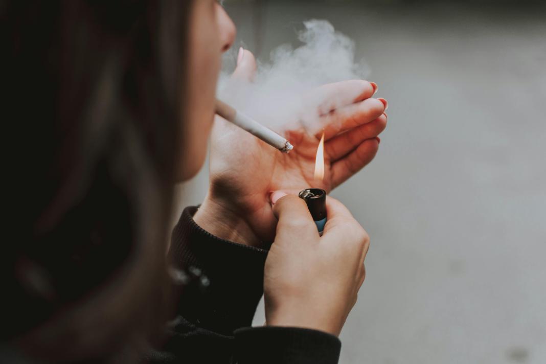 Προς νέα αύξηση τιμών στα καπνικά: Πάνω από 6 ευρώ το πακέτο τσιγάρων