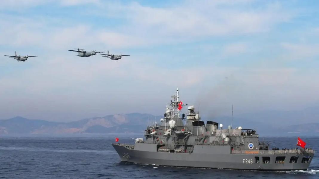 Τουρκική NAVTEX στο Αιγαίο με πραγματικά πυρά