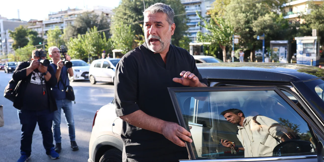 Βασίλης Μπισμπίκης: Πώς ένας μαθητής με τον πατέρα του ανακάλυψαν πού είχε παρκάρει το τρακαρισμένο τζιπ