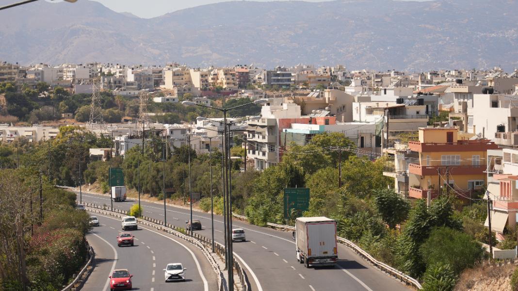 Ποιοι ιδιοκτήτες οχημάτων κινδυνεύουν με πρόστιμα από €250 έως €1.000