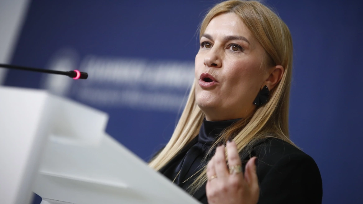 Βολουδάκη για την Παγκόσμια Ημέρα κατά του Καρκίνου του Μαστού: «Η πρόληψη δεν είναι φόβος, καμία γυναίκα δεν είναι μόνη»