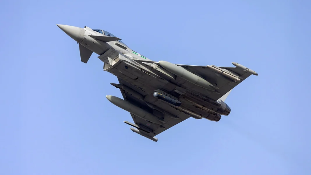 xrwma-eurofighter Ο Ερντογάν ψωνίζει Eurofighter – Παρήγγειλε 20 στους Βρετανούς, παίρνει άλλα 24 από Κατάρ και Ομάν