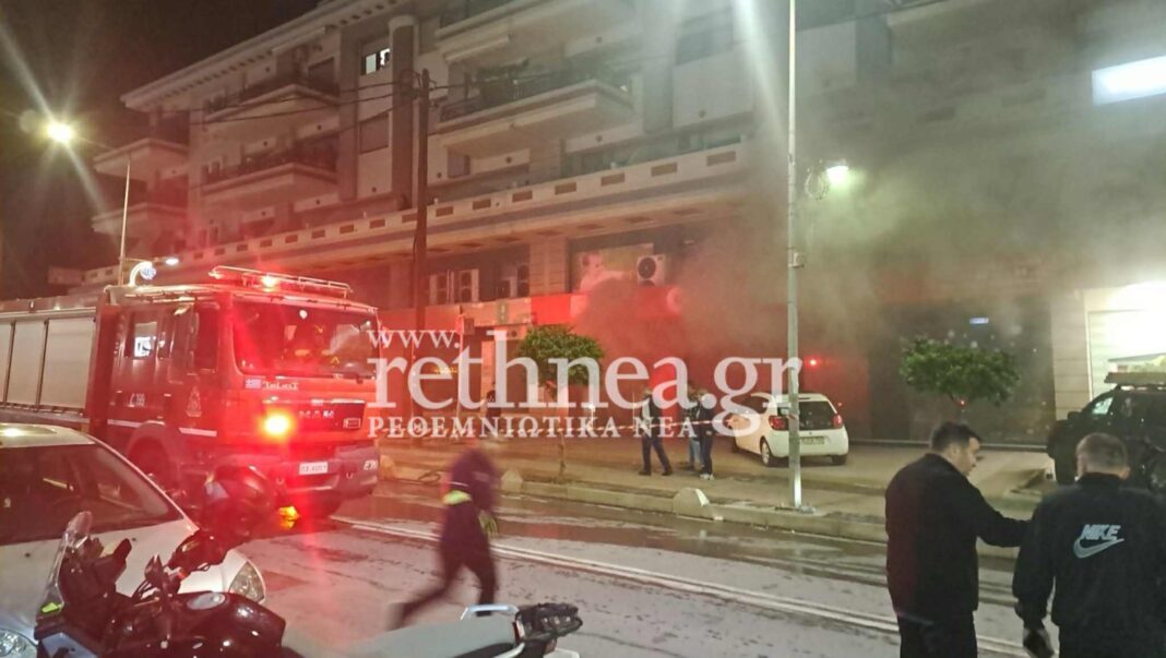 Μεγάλη φωτιά σε κατάστημα στο Ρέθυμνο – Βίντεο και φωτογραφίες