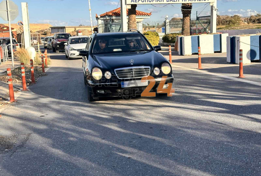 Στο Ηράκλειο η σορός του 19χρονου Ραφαήλ που σκοτώθηκε από έκρηξη χειροβομβίδας