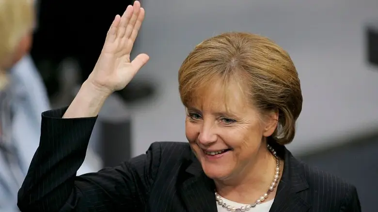 20 χρόνια από την εκλογή Μέρκελ: Γιατί Γερμανία και ΕΕ παραμένουν στη «σκιά» της Σιδηράς Καγκελάριου