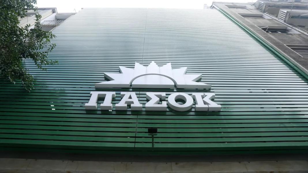 ΠΑΣΟΚ για Λαζαρίδη: Όσοι δεν αποδοκιμάζουν τους κουτσαβακισμούς του είναι έκθετοι