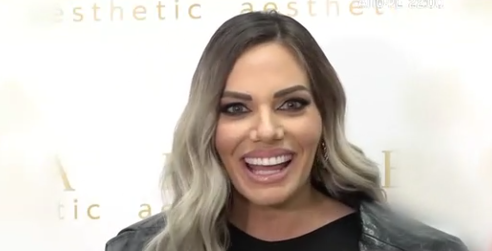 Με νέο λουκ η Ιωάννα Μαλέσκου: «Πρώτη φορά ενθουσιάστηκε ο άντρας μου με τα μαλλιά μου»