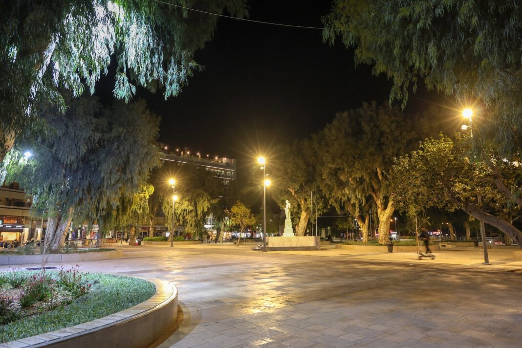 Γ.Σισαμάκης: «Το Ηράκλειο δεν είναι σκοτεινή πόλη, οι αριθμοί μιλούν και είναι αμείλικτοι»