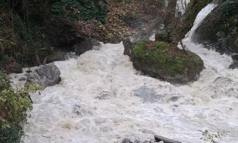 Κακοκαιρία στην Ήπειρο: Αποκλείστηκε από υπερχείλιση χειμάρρου η Μονή Στομίου στην Κόνιτσα