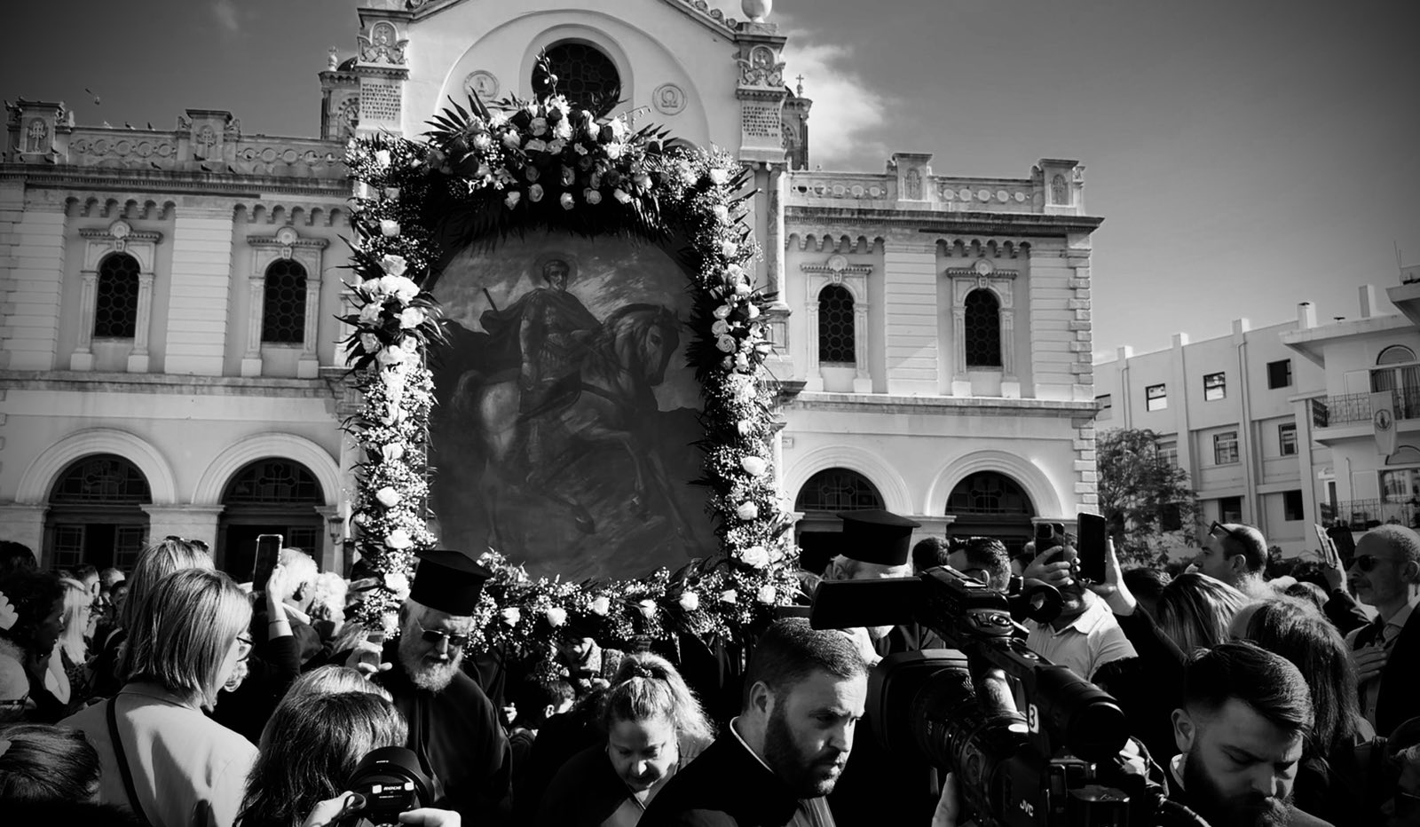 Η μικρή Μελίνα, το τάμα και το «θαύμα του Αγίου Μηνά» με την Αντριάνα