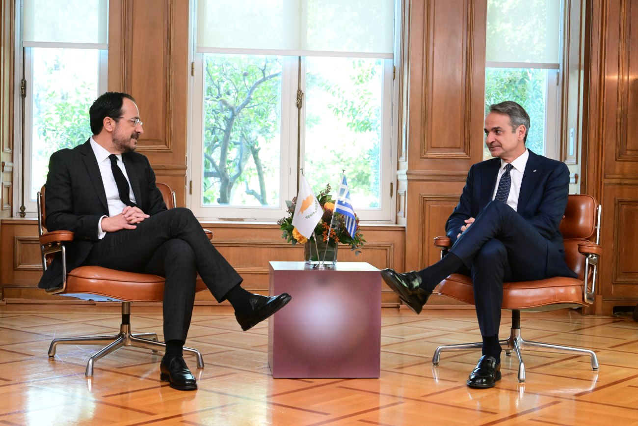 Μητσοτάκης – Χριστοδουλίδης: «Σημαντικό να συντονίζουμε το έργο μας»