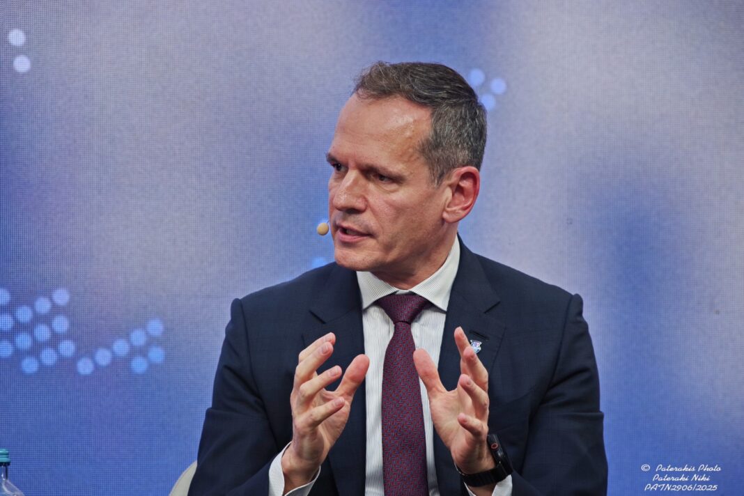 Μάνος Μανουσάκης: Η ανάπτυξη των ηλεκτρικών δικτύων να συμβαδίσει με την επενδυτική έκρηξη της Τεχνητής Νοημοσύνης