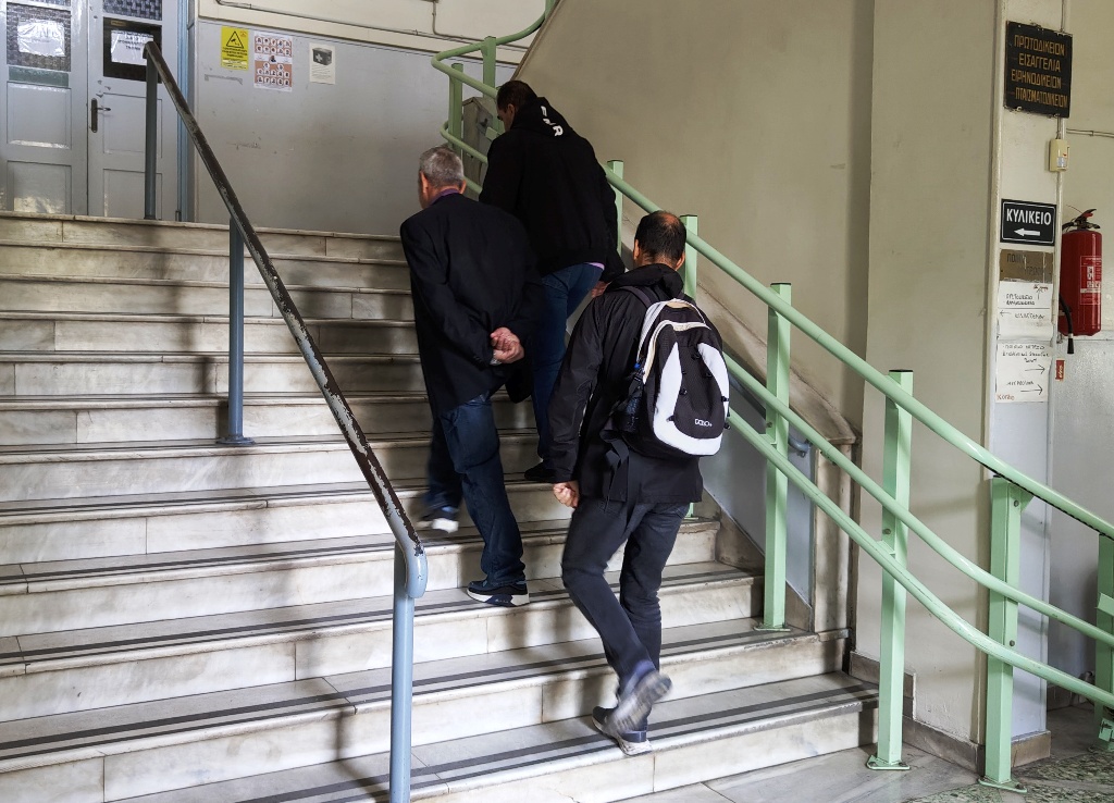 Νέα στοιχεία για τον λιμενικό στον Βόλο: Είχε κακοποιήσει ξανά ανήλικους έναντι αμοιβής