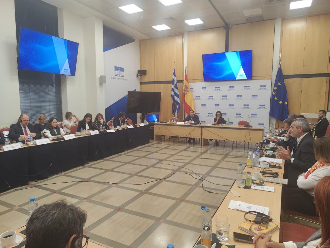 Στο πρώτο ελληνοϊσπανικό κοινοβουλευτικό φόρουμ στη Βουλή ο Χάρης Μαμουλάκης