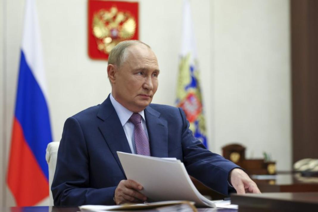 Ο Πούτιν έδωσε εντολή να αρχίσει η προετοιμασία για δοκιμές πυρηνικών όπλων