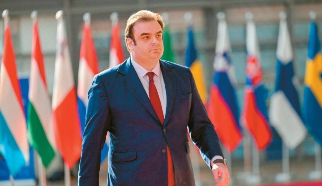 Σήμερα «κλειδώνουν» οι υποψήφιοι για το Eurogroup