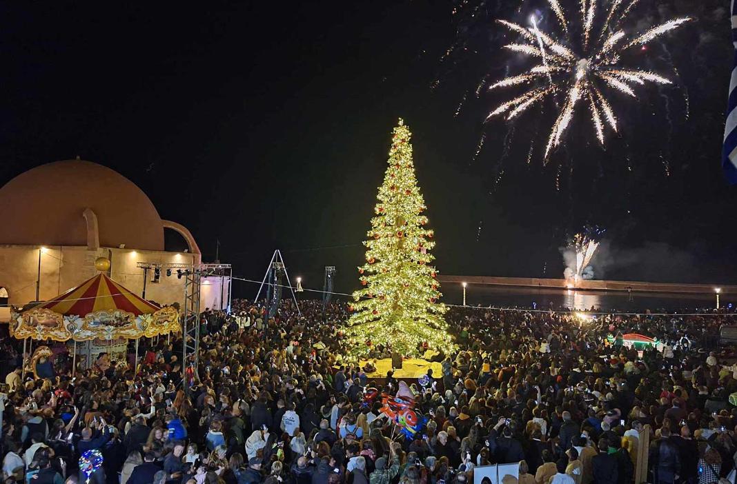 O Δήμος της Κρήτης που «κηρύσσει» πρώτος την επίσημη έναρξη της εορταστικής περιόδου!