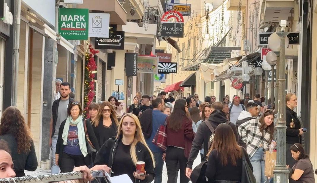 Black Friday: Έρευνα αγοράς και πρώτα ψώνια στα καταστήματα του Ηρακλείου – Τι δηλώνουν οι έμποροι