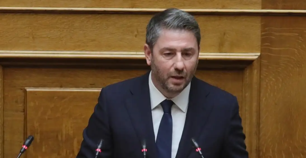 Η… βεντέτα για τις βεντέτες και η απάντηση Ανδρουλάκη